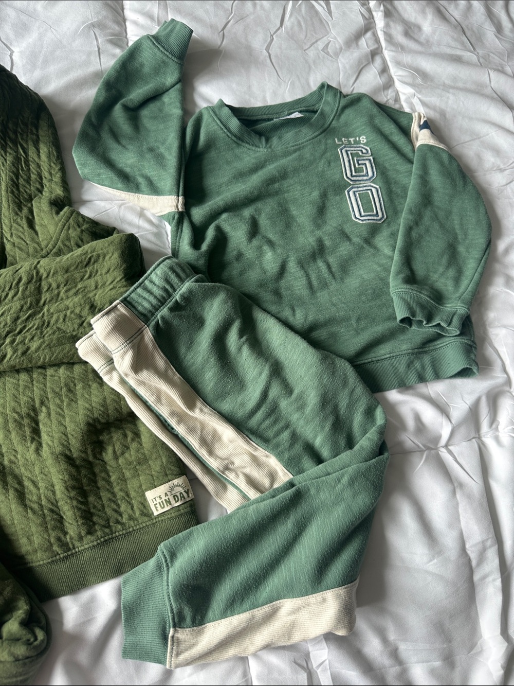 Carter's Green Sweatshirt & Joggers Set with Cream Stripe